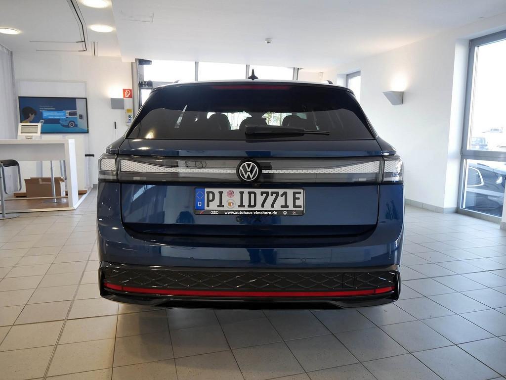 Volkswagen ID.7 Tourer GTX 4Motion AHK PANO NAV MATRIX 4xKA