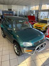 Toyota RAV 4 Auto - gebrauchte Toyota RAV 4 aus dem Jahr 1996
