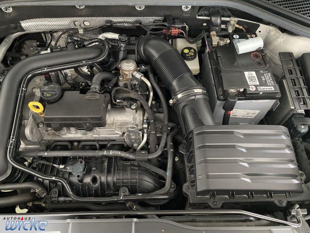 T-Roc 1.0 TSI Life KLIMA APP CONNECT LED PDC LAN