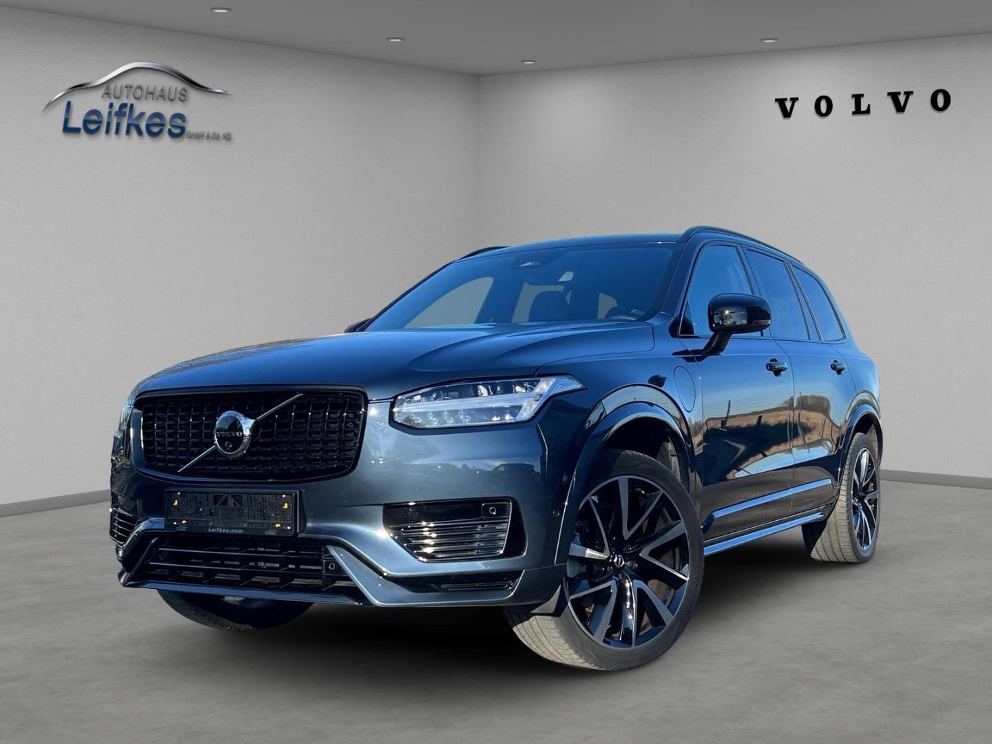 Volvo XC90 T8 Plus Dark Recharge Plug-In Hybrid AWD 7-