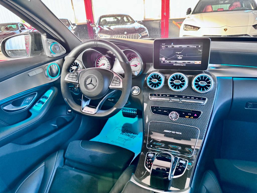 Mercedes-Benz C 63 AMG