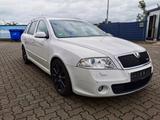 Skoda Octavia Combi VRS*AUTOMATIK *TÜV 05/28 - Skoda Octavia aus 2008 mit Diesel-Antrieb