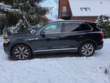 Volkswagen Touareg 3.0 V6 TDI SCR 4MOTION Tiptronic - - Volkswagen Touareg mit Diesel-Antrieb: Head-Up Display