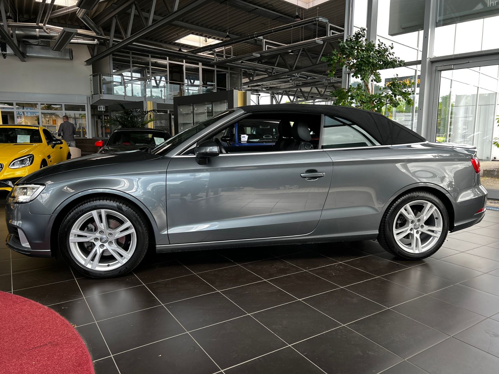Fahrzeugabbildung Audi A3 Cabriolet sport AHK LED XENON NAVI