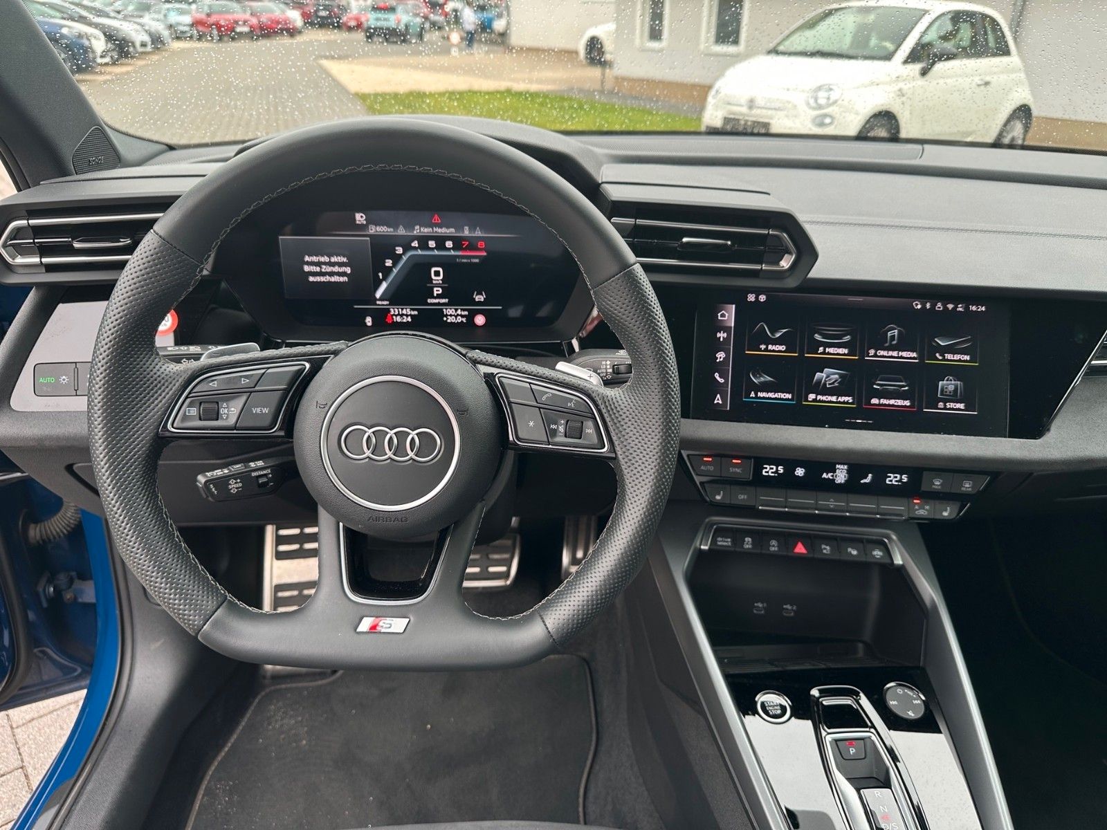 Audi A3 Limousine 35 TFSI S line – Bild 10