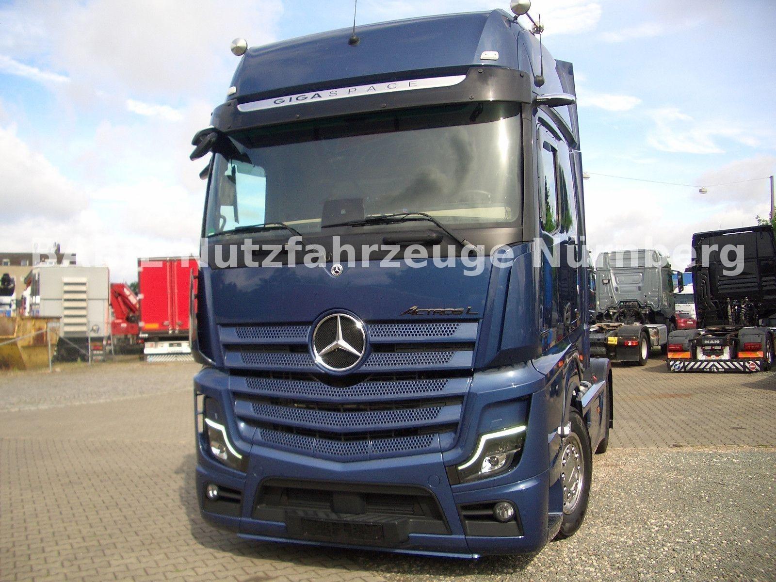 Mercedes-Benz 1853 Actros 5 GigaSpace neuwertig
