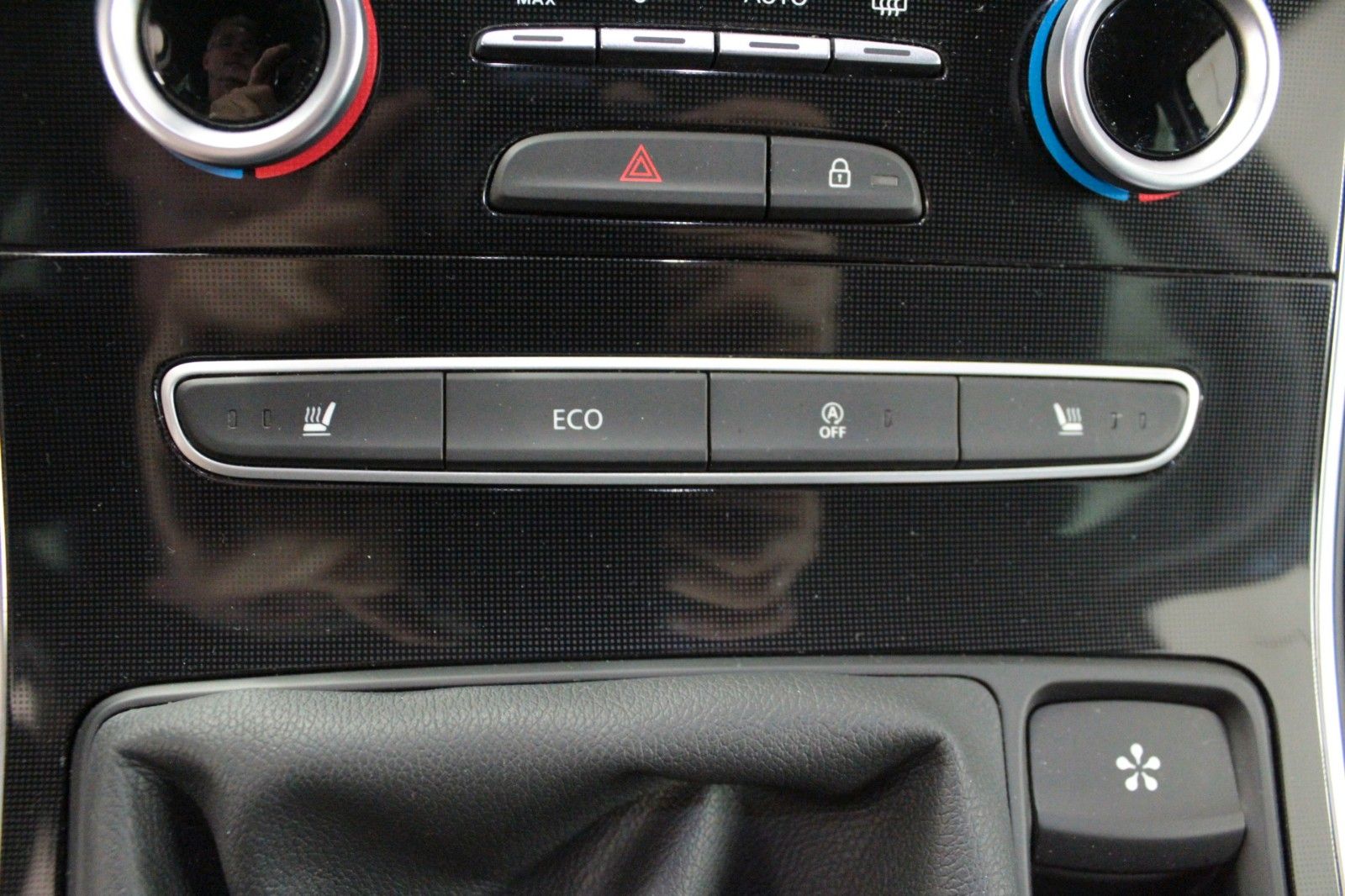 Fahrzeugabbildung Renault Grd Scenic Tce130 Bose Edition*R-Link*Sitzhzg*