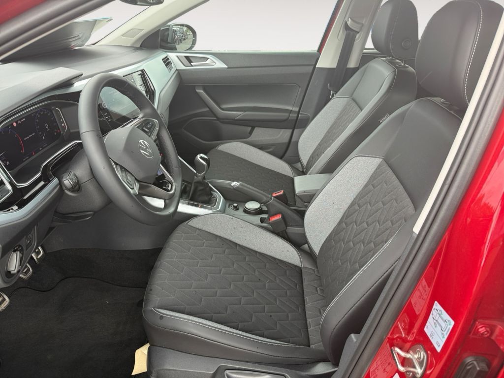 Fahrzeugabbildung Volkswagen Taigo 1.0 TSI Life Goal 5 J Anschlußgarantie ab