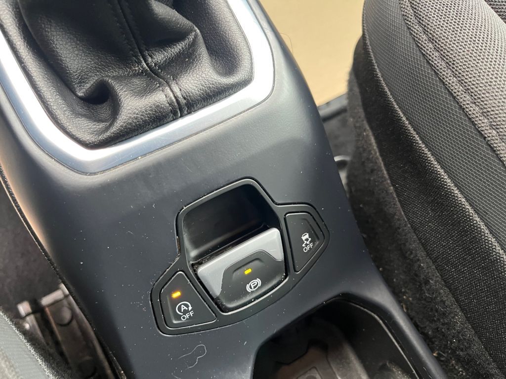 Jeep Renegade 1.0 T-GDI Limited – Bild 17