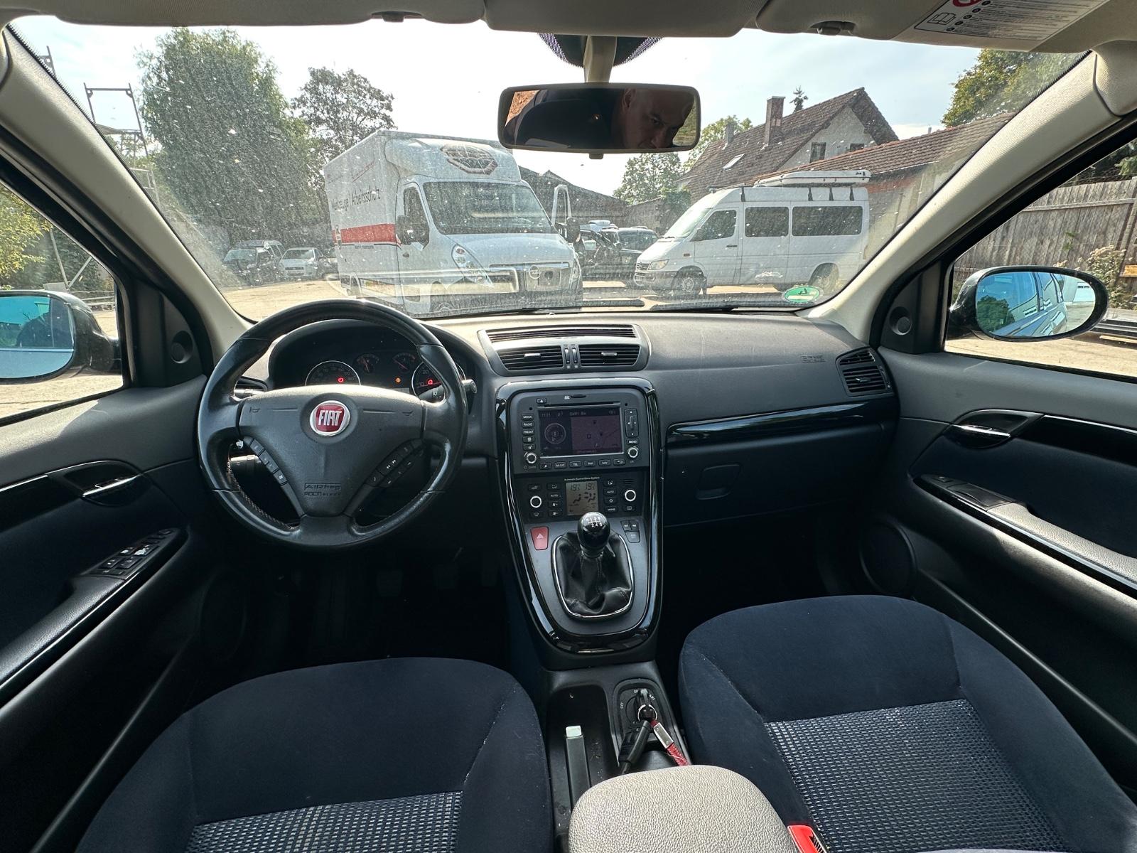 Fiat Croma 2010 — photo 10