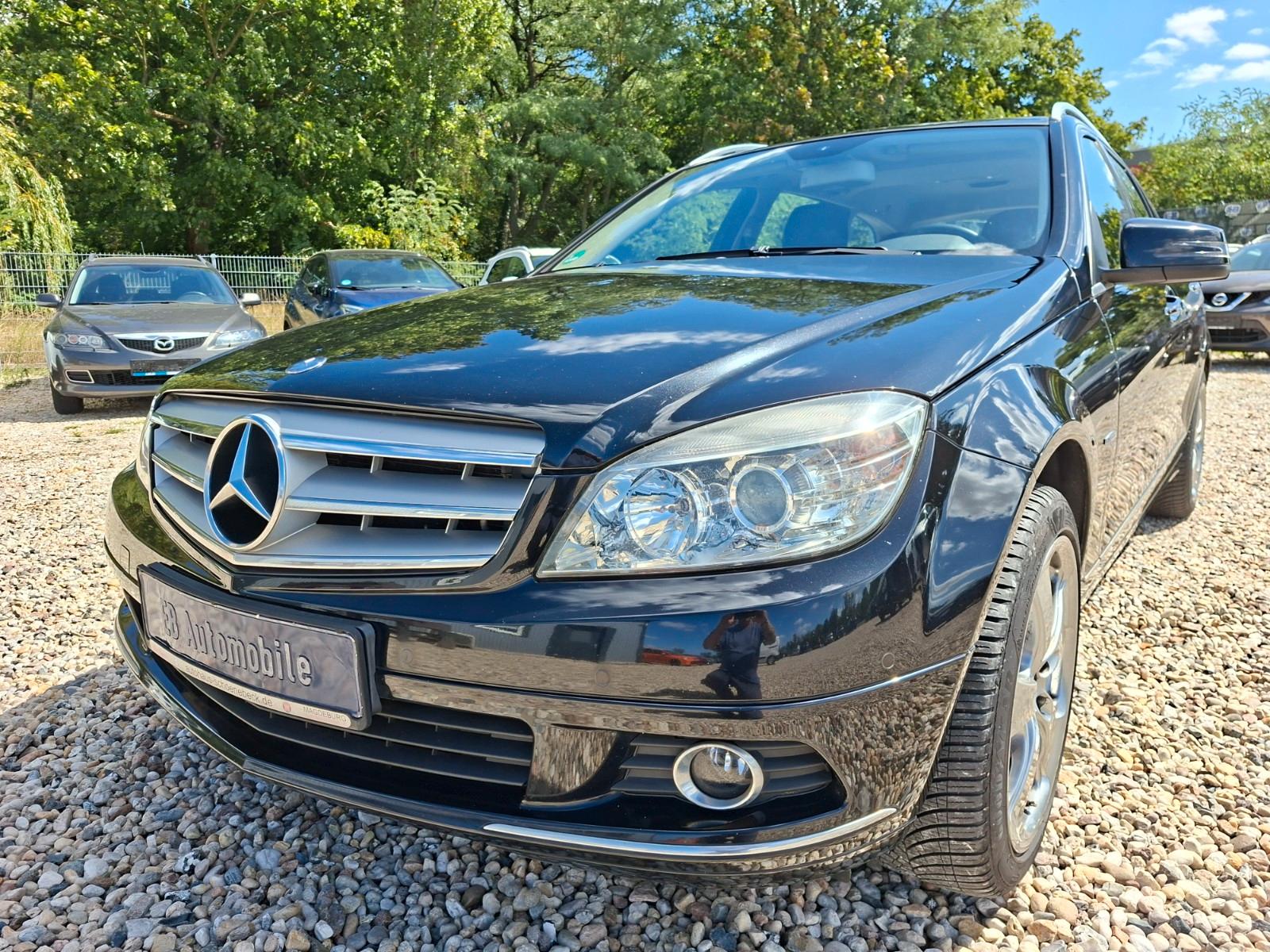 Mercedes-Benz C180 2009 — photo 41