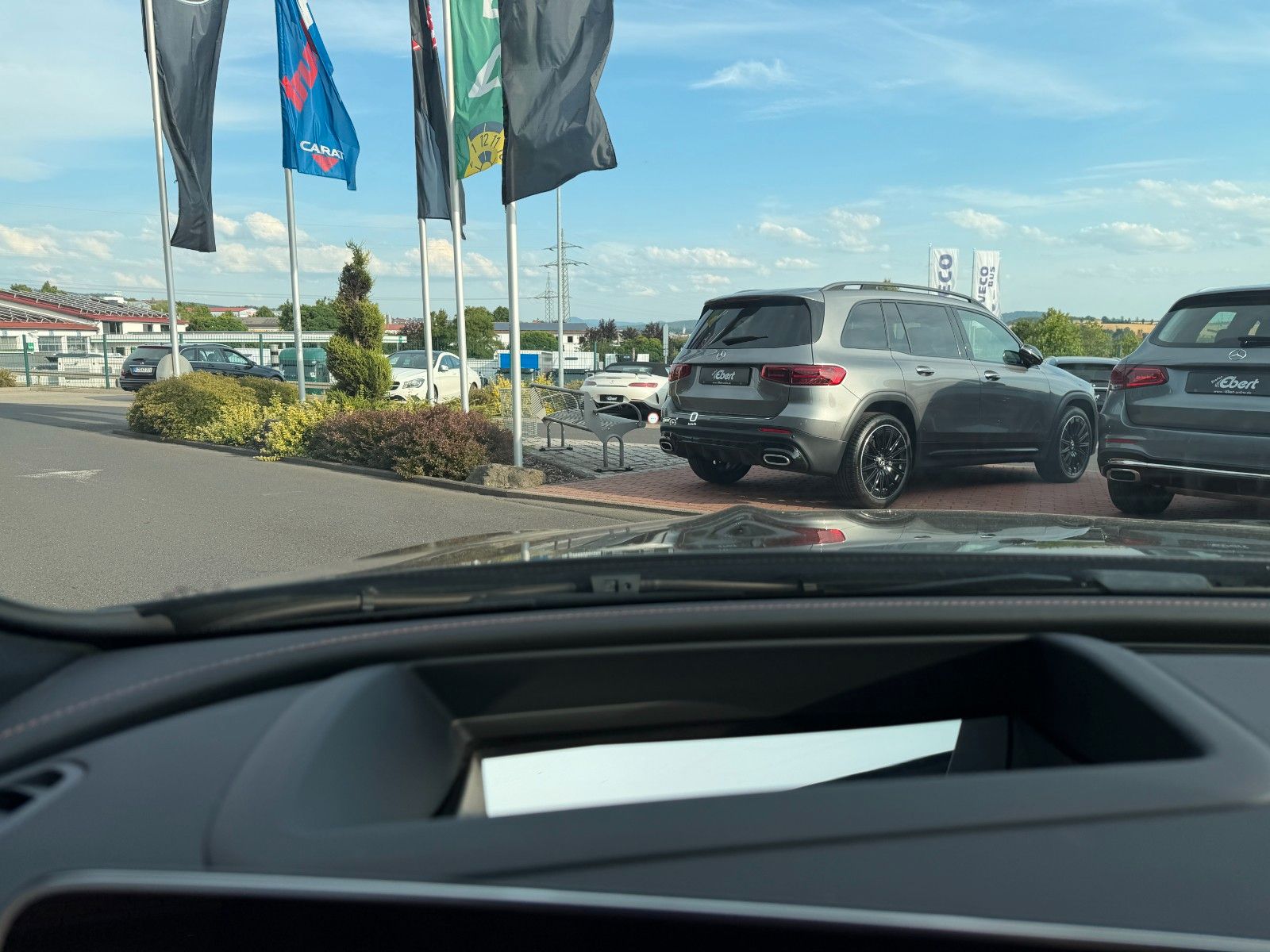 Fahrzeugabbildung Mercedes-Benz C 300 T e AMG HUD+AHK+360°+Digital+Memory+LenkAs