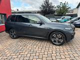 BMW X7 M50 d  Individual Pano 7 Sitze Laser Bi-Color - BMW 7-Sitzer
