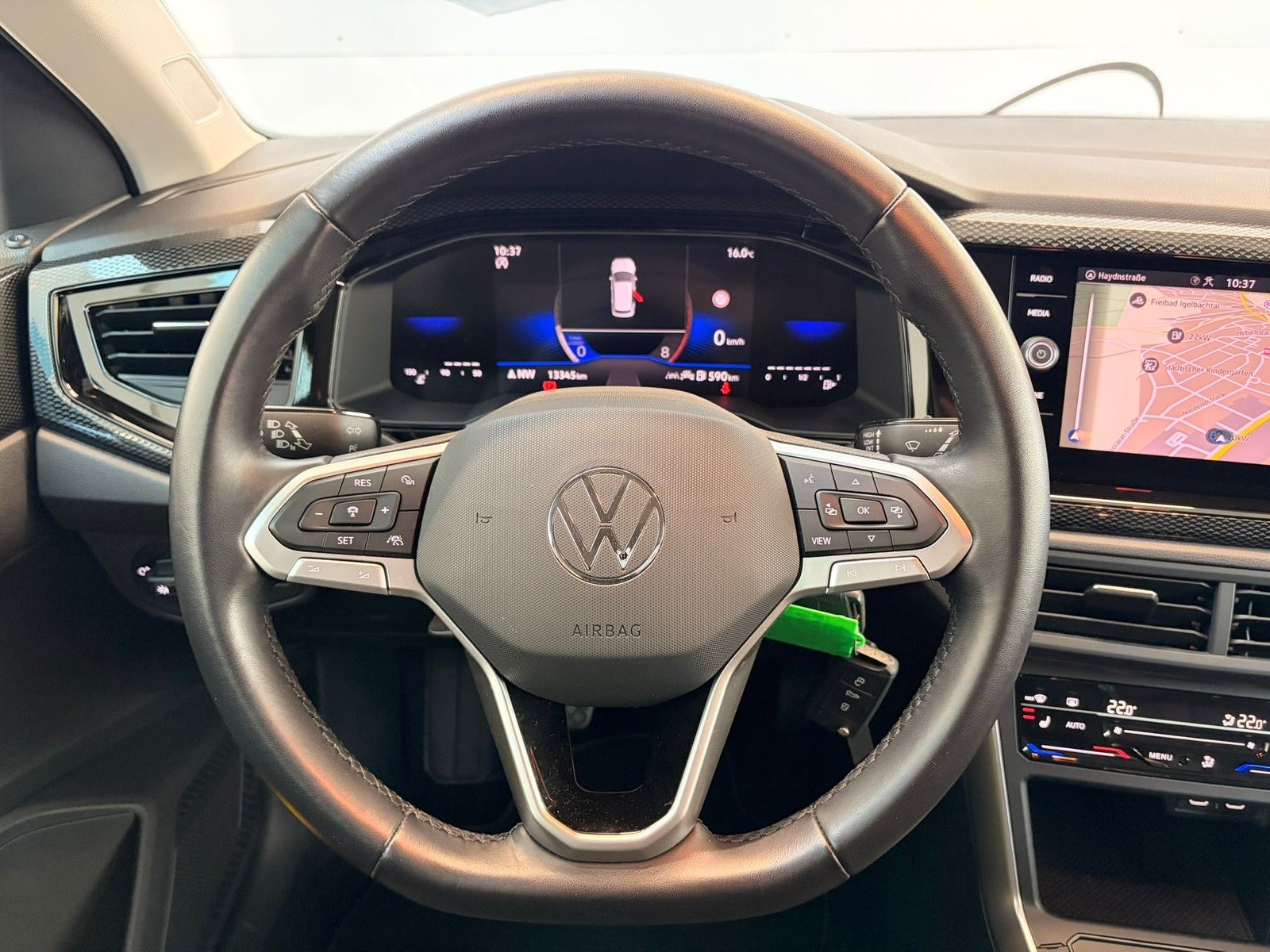 Fahrzeugabbildung Volkswagen Polo Life 1.0 TSI +Navi + IQ.Drive + Climatronic