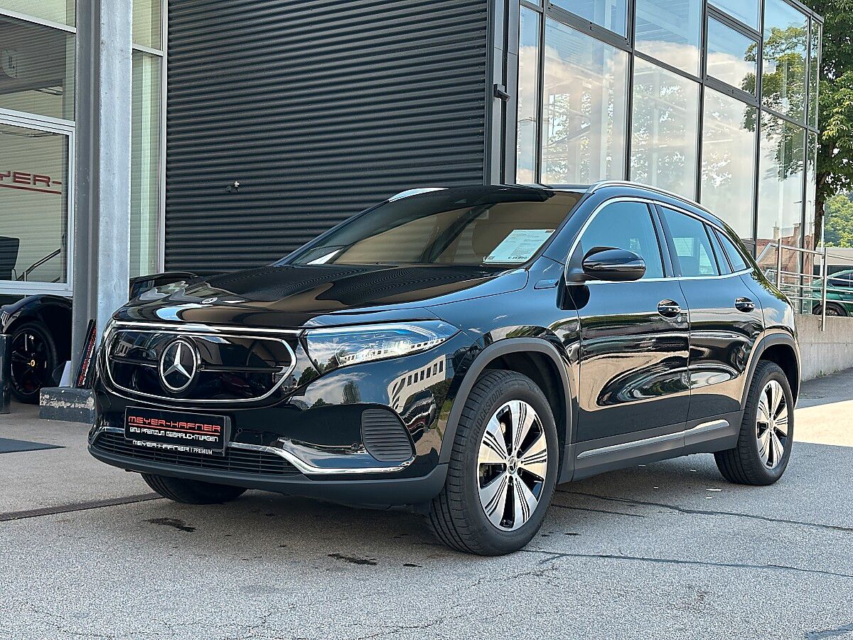 Mercedes-Benz EQA 300 4MATIC Progressive Aut. / AHK / RFK /... imagem 2