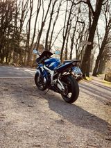 Yamaha YZF R6 RJ03 Für Abholer 2,600 dieses Wochenende - Offers matching your search criteria