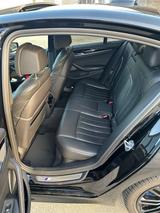 BMW M550i xDrive A - Vollausstattung - BMW M550 von privat
