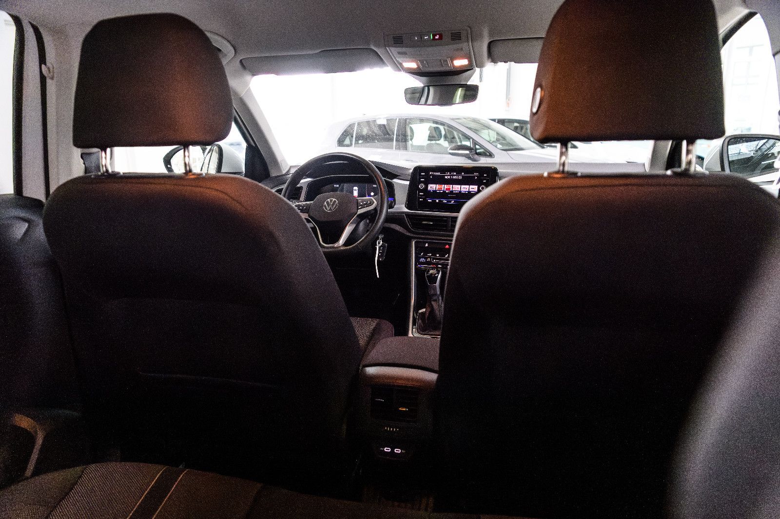 Fahrzeugabbildung Volkswagen T-Roc Life 1.0 TSI NAVI+PDC+SHZ+APP