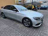 Mercedes-Benz E 200 Autom. -