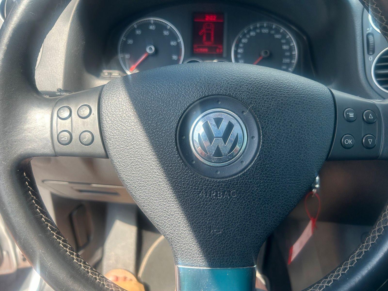 Volkswagen Golf Plus 2008 — photo 14