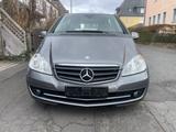 Mercedes-Benz A 160 BlueEFFICIENCY - - Mercedes-Benz A 160: Blueefficiency