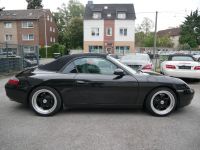 996