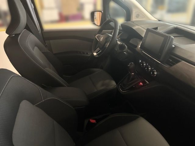 Fahrzeugabbildung Renault Kangoo III Techno EDC+Driving-Assist+Nebelschein