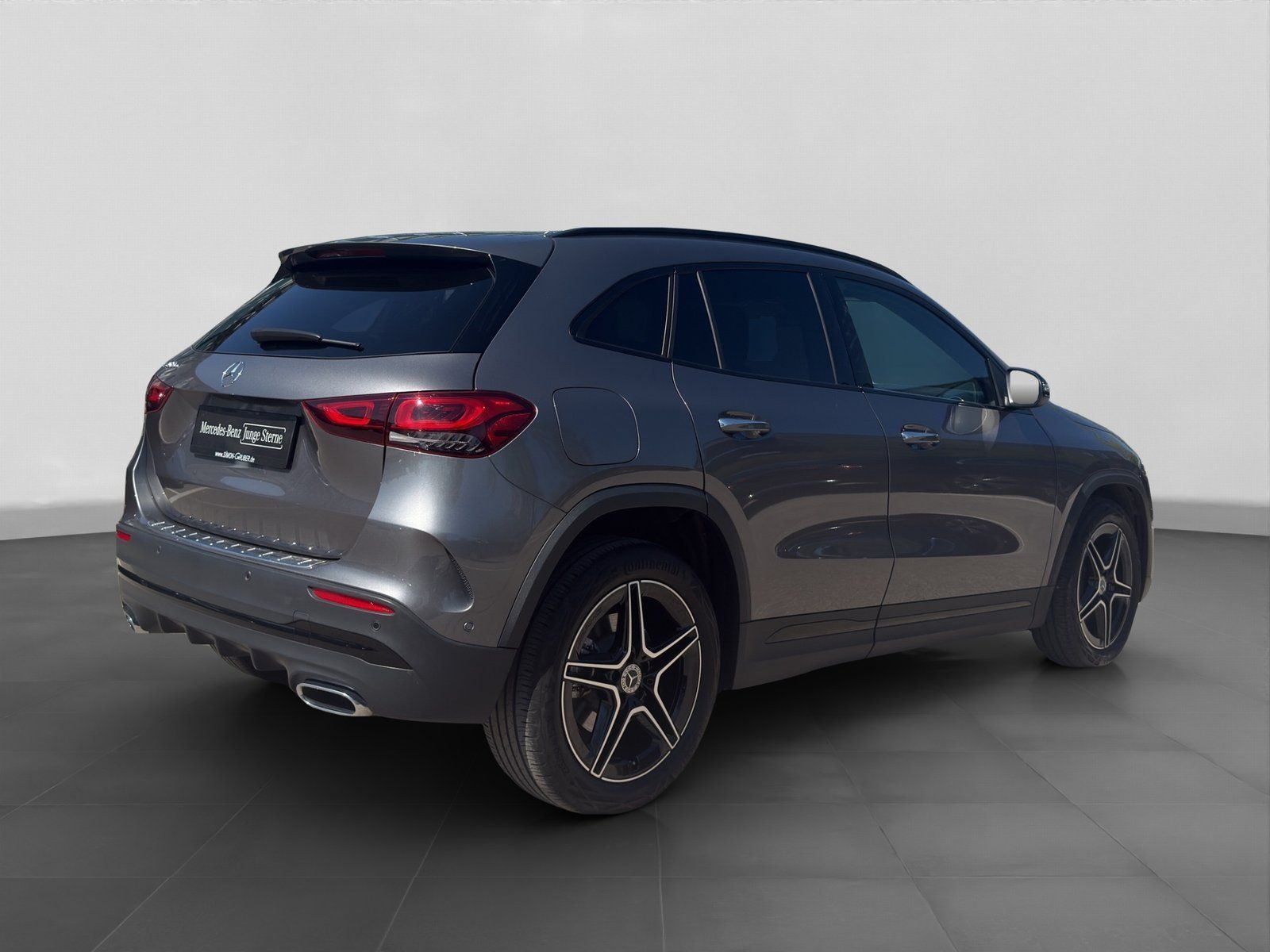 Fahrzeugabbildung Mercedes-Benz GLA 250 e AMG Night Multibeam Burmester KeyGO