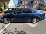 Volkswagen Jetta 1.6 TDI LIFE LIFE - Volkswagen Jetta LIFE