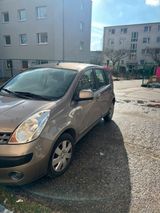 Nissan Not Nissan - Nissan Note in Berlin