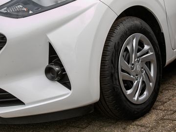 Hyundai i10 1.0 Select Kamera Spurhalteassistent Navi