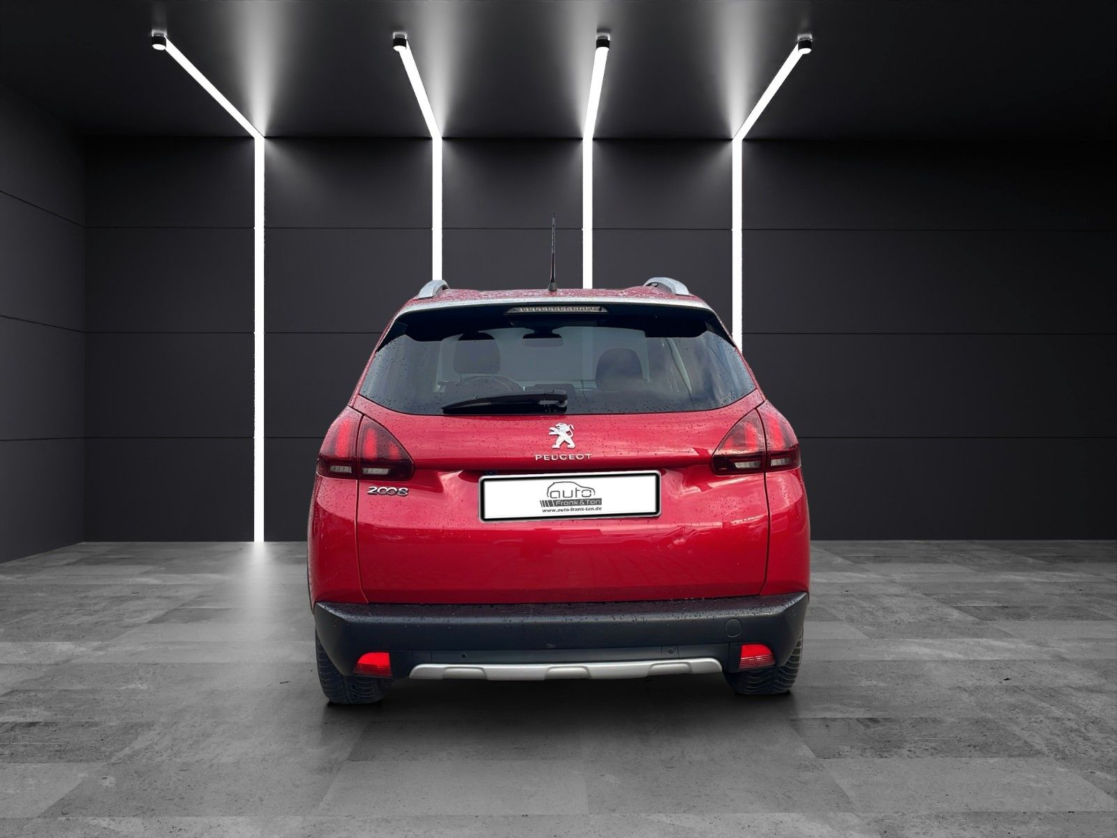 Fahrzeugabbildung Peugeot 2008 Allure*Pano*Navi*SitzHZ*Kamera*PDC*