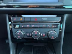 Fahrzeugabbildung Seat Leon ST FR Black Matt Edition 1.5 TSI Navi Pano