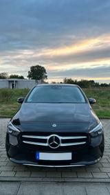 Mercedes-Benz B 200 d 4MATIC DCT - - Mercedes-Benz B 200 Gebrauchtwagen in Frankfurt