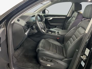 Volkswagen Touareg - 9