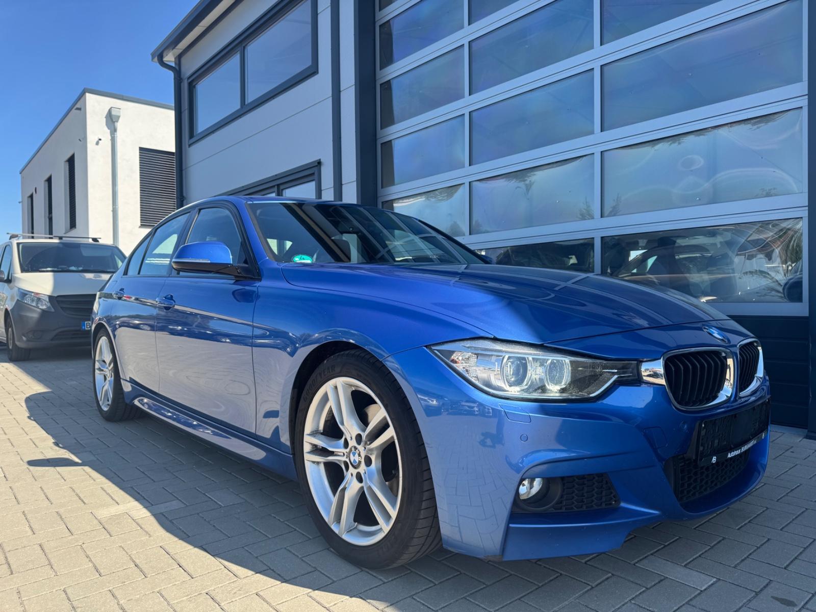 BMW 318dA M-Sportpaket/PDC/Xenon/Navi