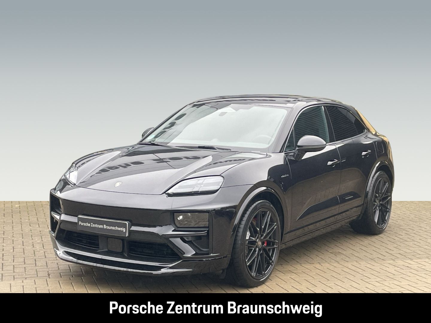 Porsche Macan Turbo BOSE Luftfederung Panoramadach LED