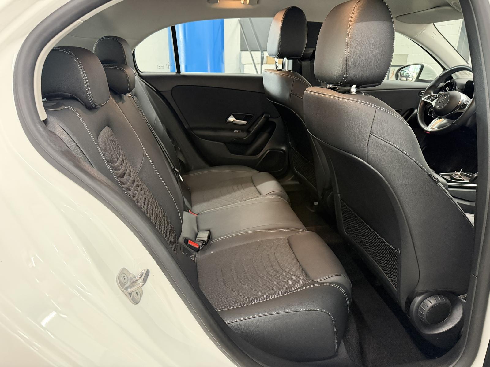 Mercedes-Benz A-Class d 8G-DCT Entry / RFK / NAVI / CarPlay, миниатюра 10