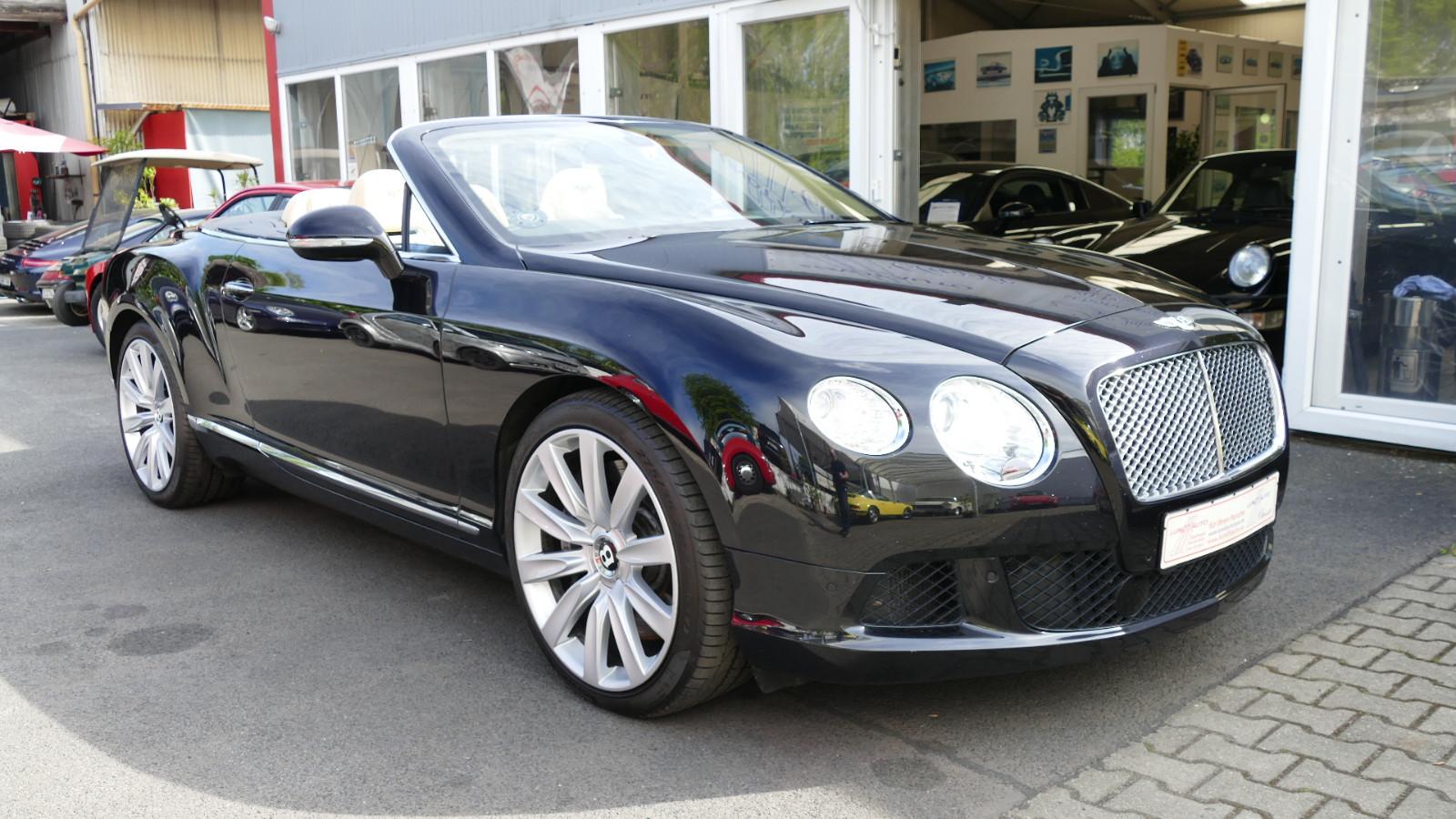 Bentley Continental GTC 6.0 W12 4WD Automatik