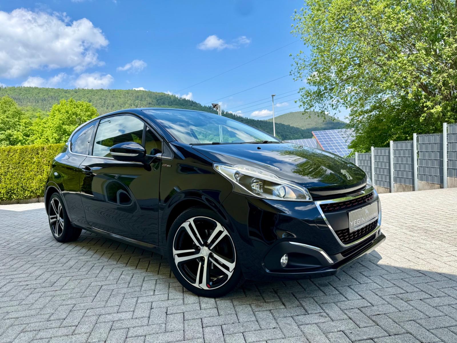 Peugeot 2081.6 Blue HDI Allure GT-Line-1.Hand