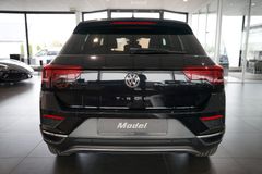 VW T-Roc 1.5 TSI Sport | Navi | App | ACC | AHK VW T-Roc 1.5 TSI Sport | Navi | App | ACC | AHK