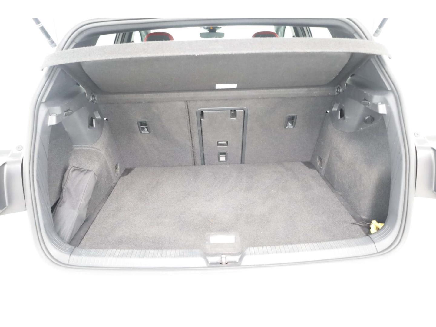 Volkswagen Golf GTI 2.0 TSI DSG NAV/Kamera/keyless/ACC/18'', миниатюра 12