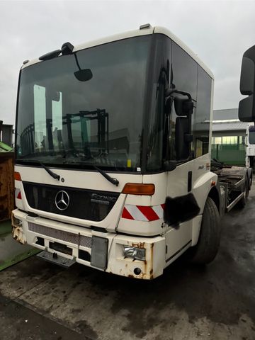 Mercedes-Benz Econic 2633