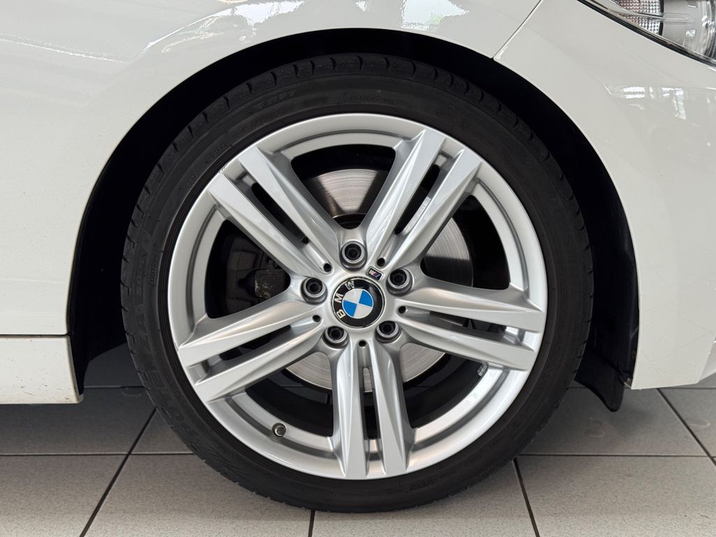 BMW 228 i M Sport Cabrio /DAB/Tempomat/SHZ/Leder BMW 228 i M Sport Cabrio /DAB/Tempomat/SHZ/Leder