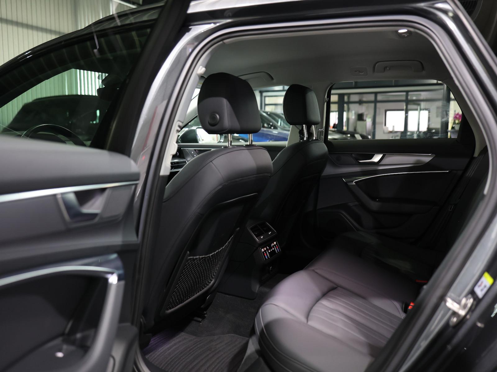 Audi A6 Avant 35 TDI S-LINE SPORT / VOLL-LEDER / LED