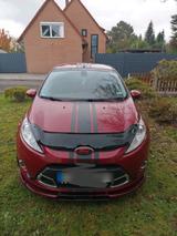 Ford Fiesta  MK7 Titanium Hot Magenta supe... - Ford Fiesta: Magenta