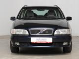 Volvo V70 2.4 T AWD *Nivomat * Klimaautomatik* - Volvo V70 Awd mit Benzin-Antrieb