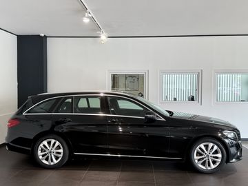 Mercedes C 200 - 5