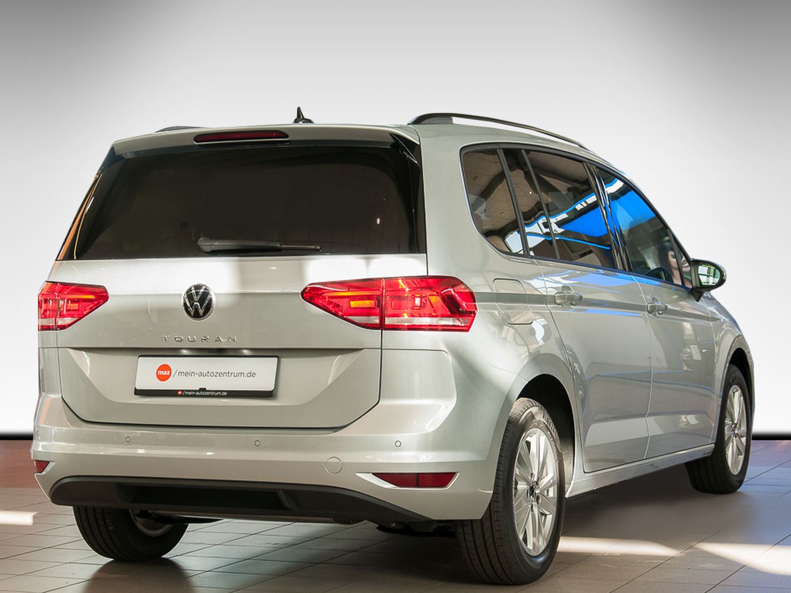 Fahrzeugabbildung Volkswagen Touran Comfortline 1,5 l TSI OPF 110 kW (150 PS)