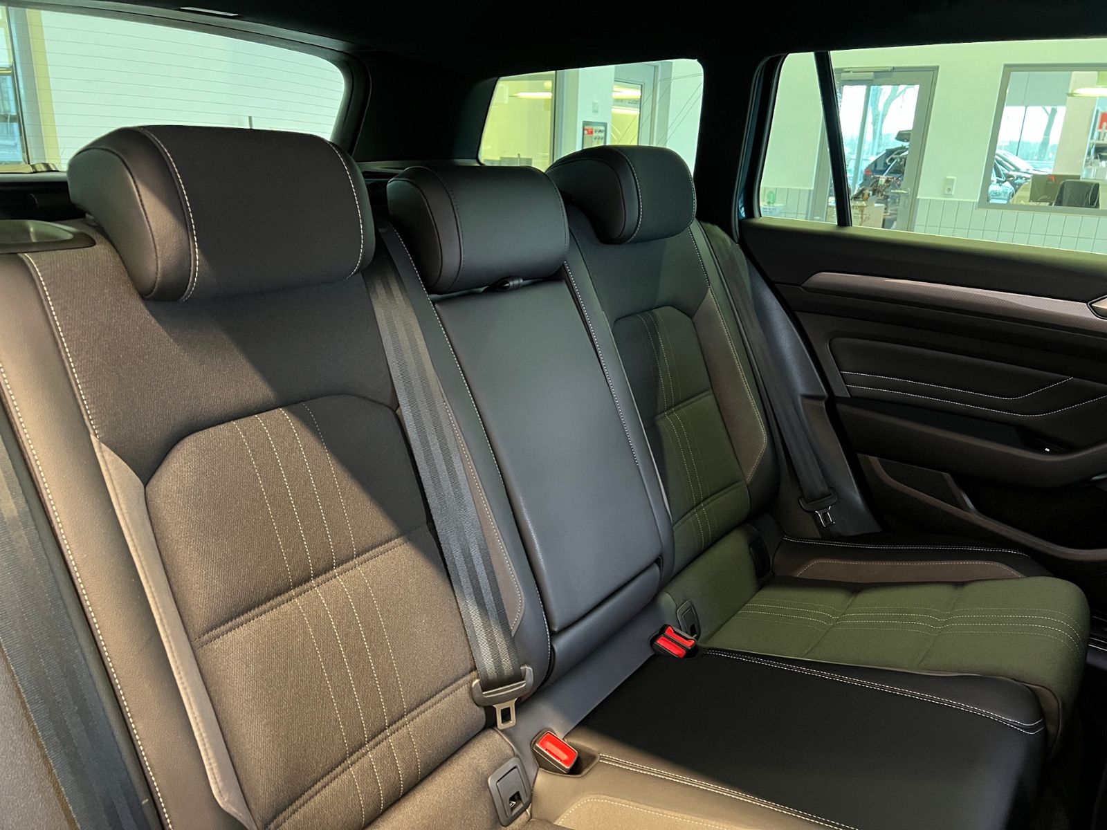 Fahrzeugabbildung Volkswagen Passat Variant Alltrack 2.0 TDI DSG 4MOTION *AHK